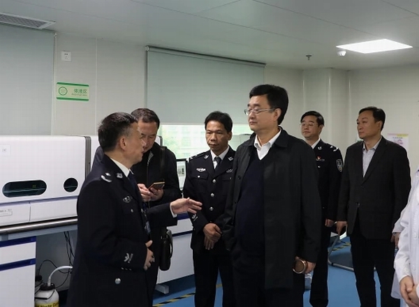 0.webp.jpg 0.webp.jpg