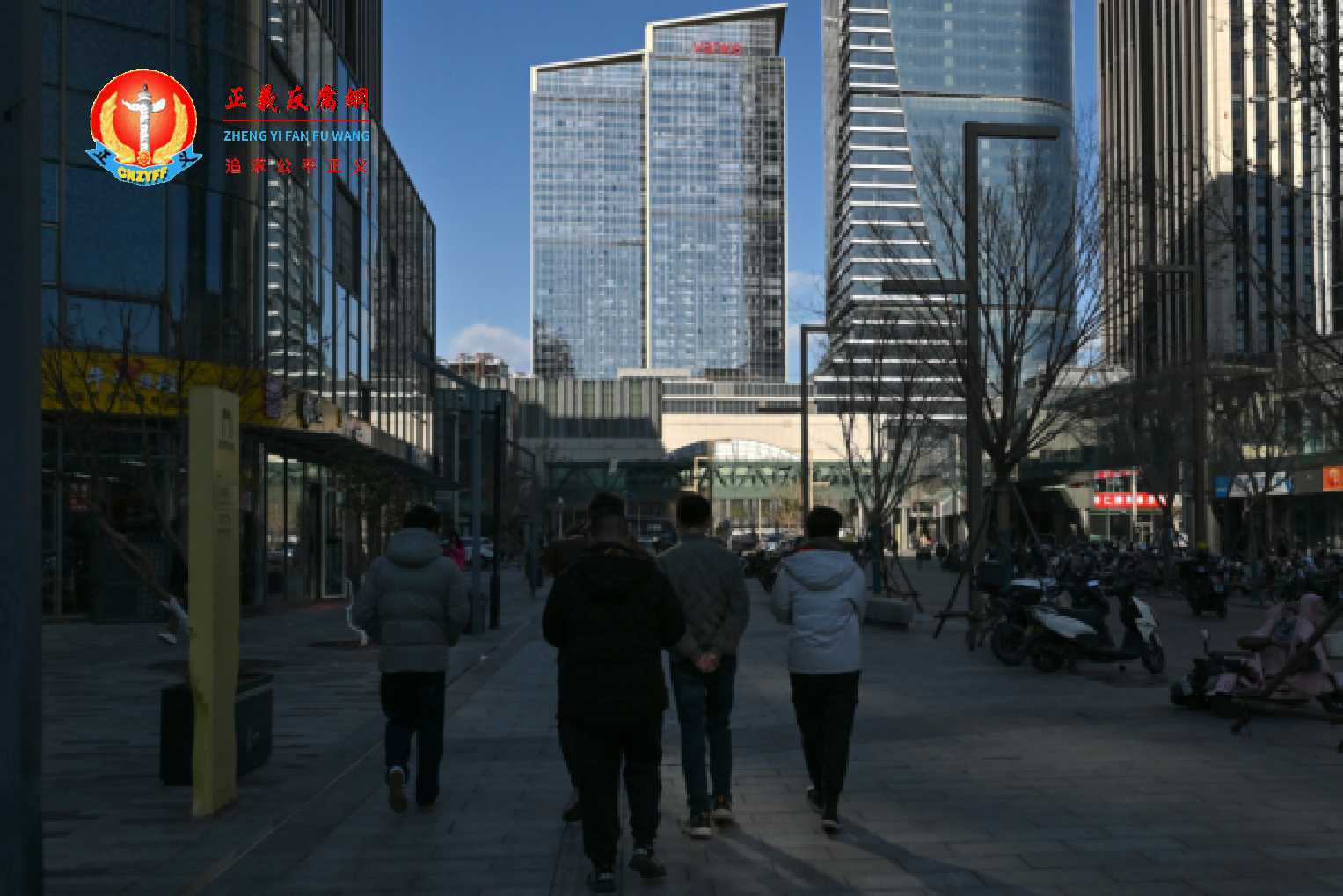 银行甩卖7万套法拍屋 进一步拖累房市